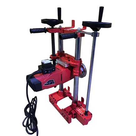 墻壁切割機(jī)是一種新型的切割設(shè)備，不管在切割速度還是在體積上都有著絕對(duì)的優(yōu)勢(shì)。今天我們講講具體有哪些方面的優(yōu)勢(shì)？